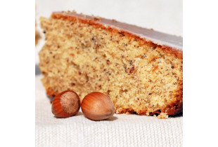 Le gâteau aux noisettes et aux amandes en poudre bio